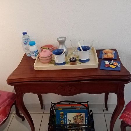 Au Calme Acomodação com café da manhã Verneuil d'Avre et d'Iton Exterior foto